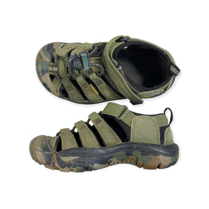 Keen Green Camo Sandals (Size 11)