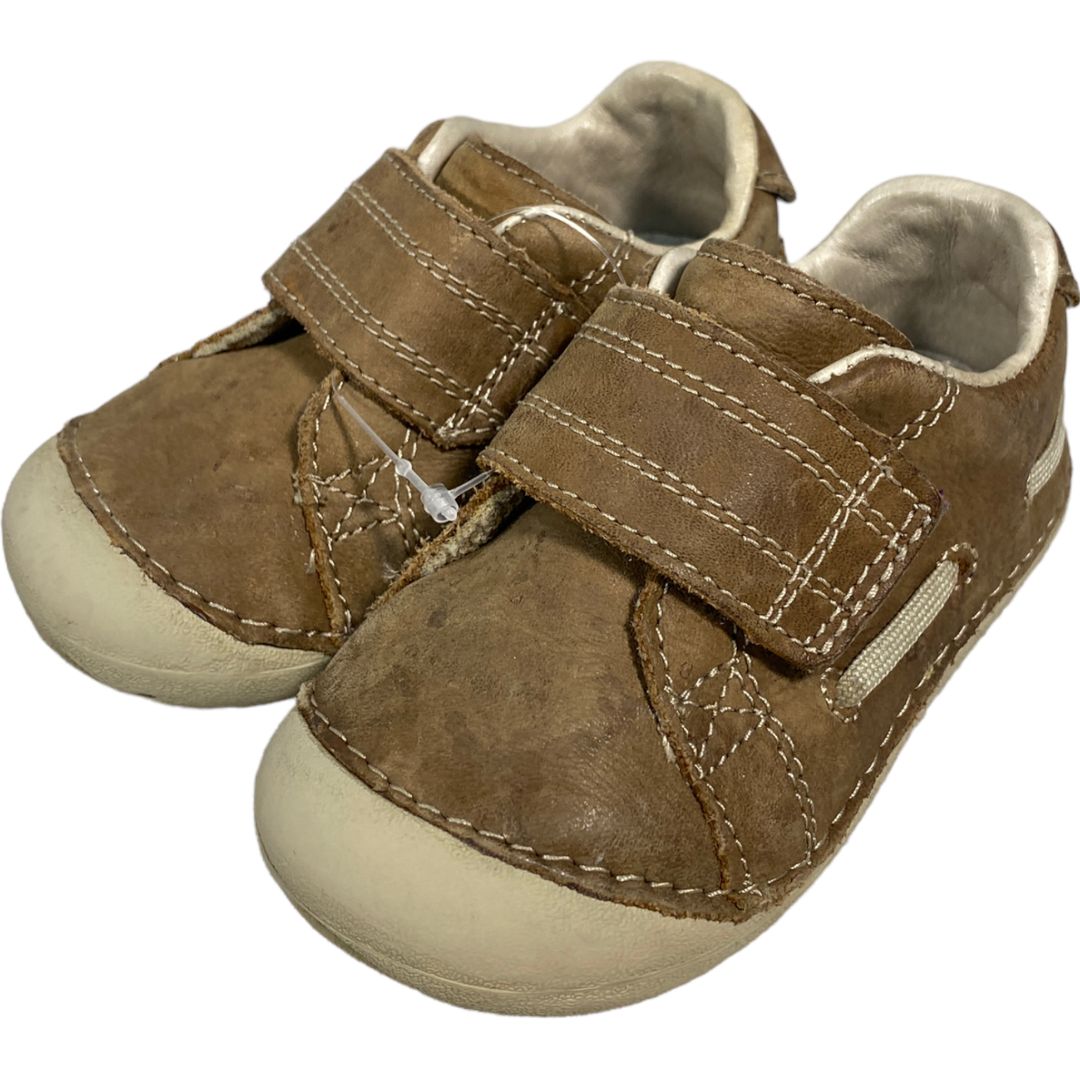 Stride Rite Brown Shoes Wide (Size 4/5)