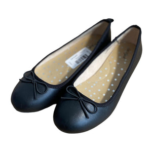 Cat & Jack Black Flats (Size 2Y)