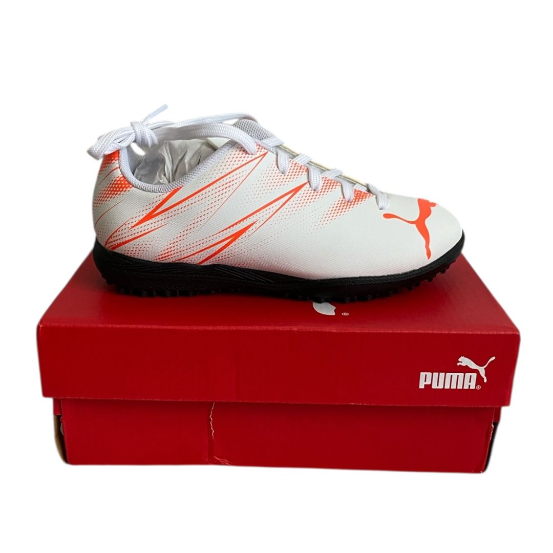 Puma White Indoor Cleats NIB (Size 13)