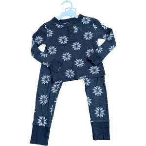 Hearth & Home Grey Snowflake Pajamas (4T Girls)