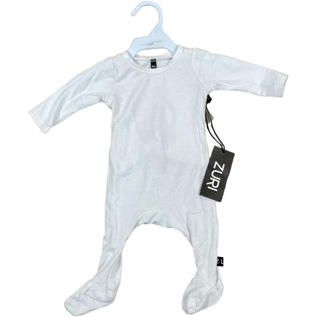 Zuri White Scarlet Sleeper NWT (Newborn Neutral)