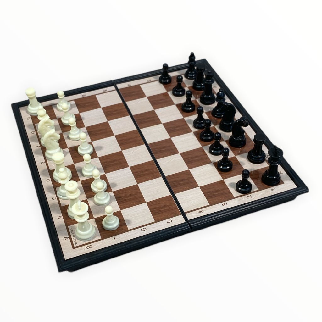 Magnetic Chess Game (7" square)