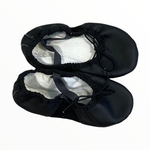 Black Ballet Flats (Size 9)